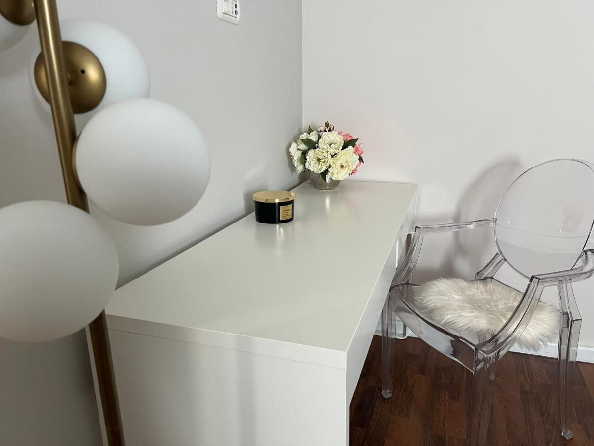 Arena Design Apartments With Free Private Parking And With A Terrace Pula Zewnętrze zdjęcie