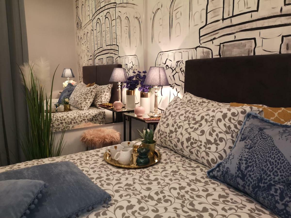 Arena Design Apartments With Free Private Parking And With A Terrace Pula Zewnętrze zdjęcie